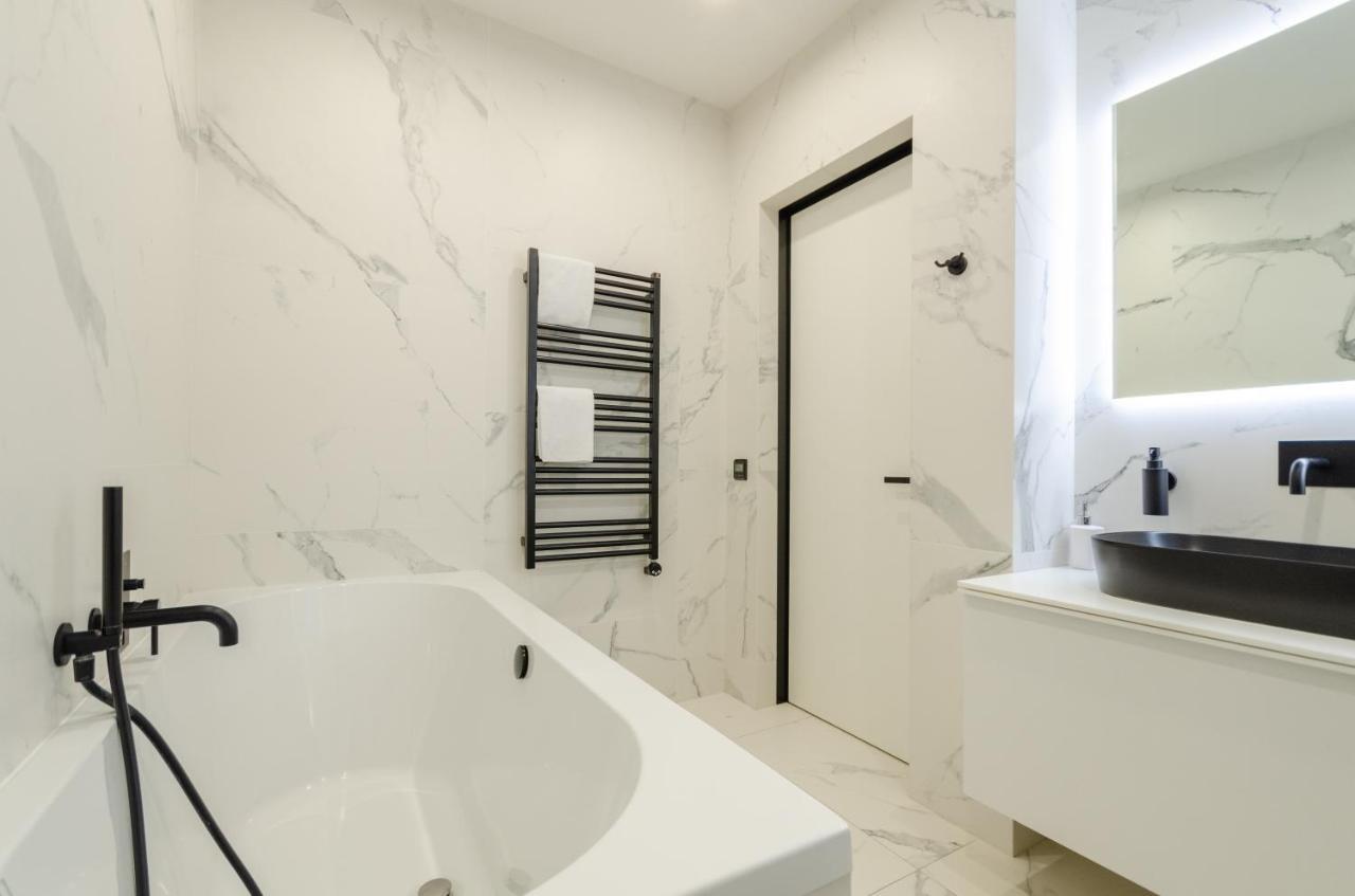 Petrovdom 23-173 In Stylish Apartments At Rc Kiev Buitenkant foto